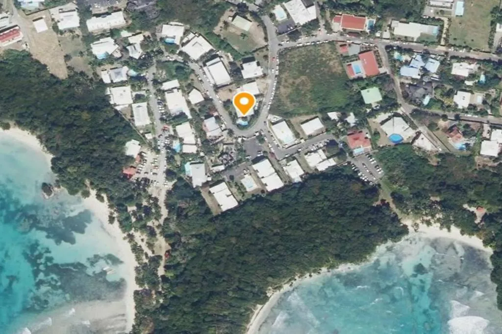 Appartement T1 Bis A Proximite De La Plage Le Gosier